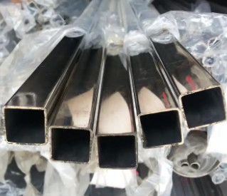 Sección hueco de acero inoxidable de los Ss 304 SS 201 cuadrados del tubo del tubo de la rayita decorativa